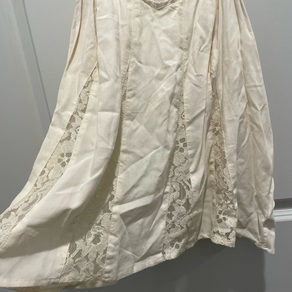 American Eagle Lace Adjustable Tank Top - Picture 3 of 5